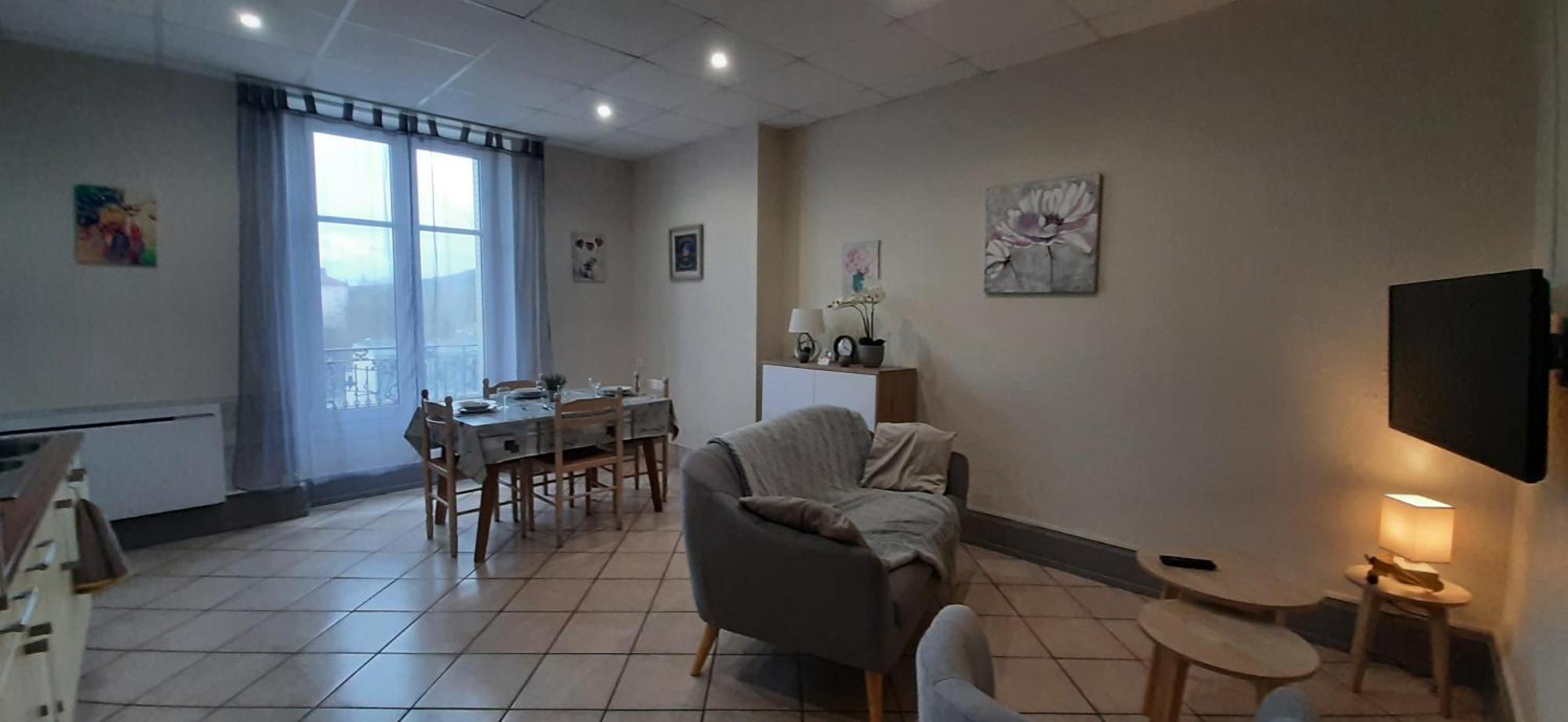 Ecm Continental Apartment วิตแตล ภายนอก รูปภาพ